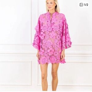 La vie style house 
Wild Orchid 60s Lace Mini Caftan
